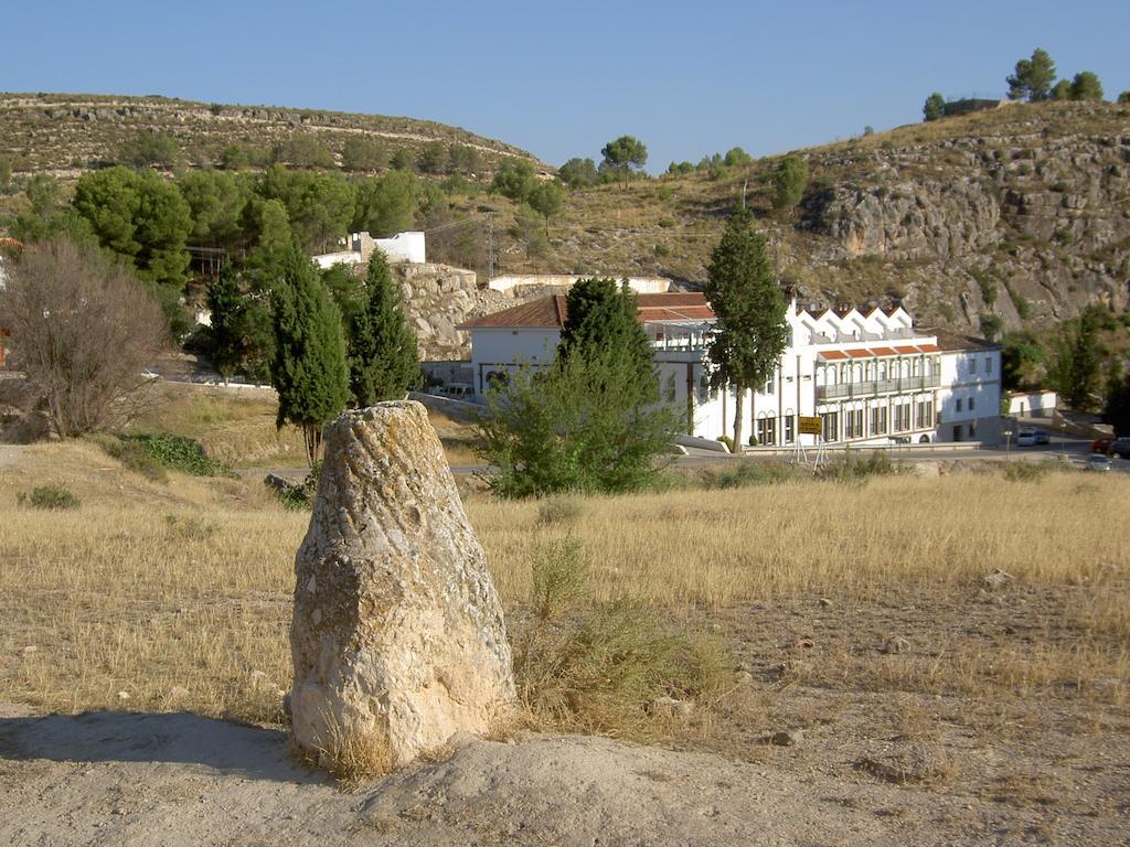 Balneario De Alicun De Las Torres Villanueva de las Torres Ngoại thất bức ảnh