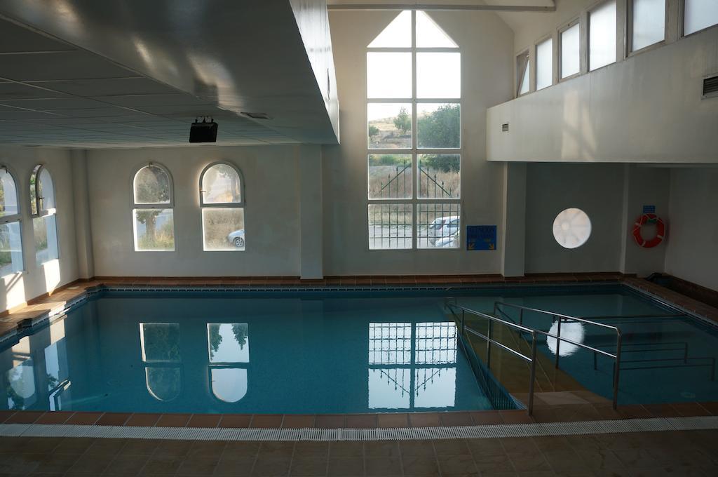 Balneario De Alicun De Las Torres Villanueva de las Torres Ngoại thất bức ảnh